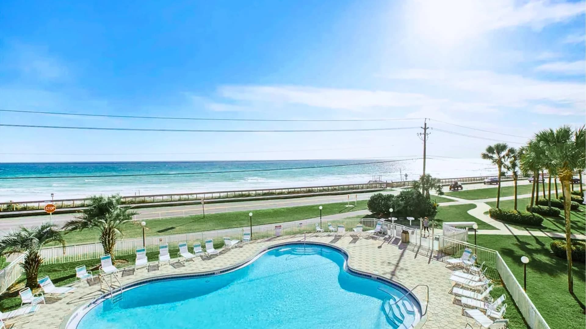 Maravilla 1404: Gulf View 3-Bedroom Getaway
