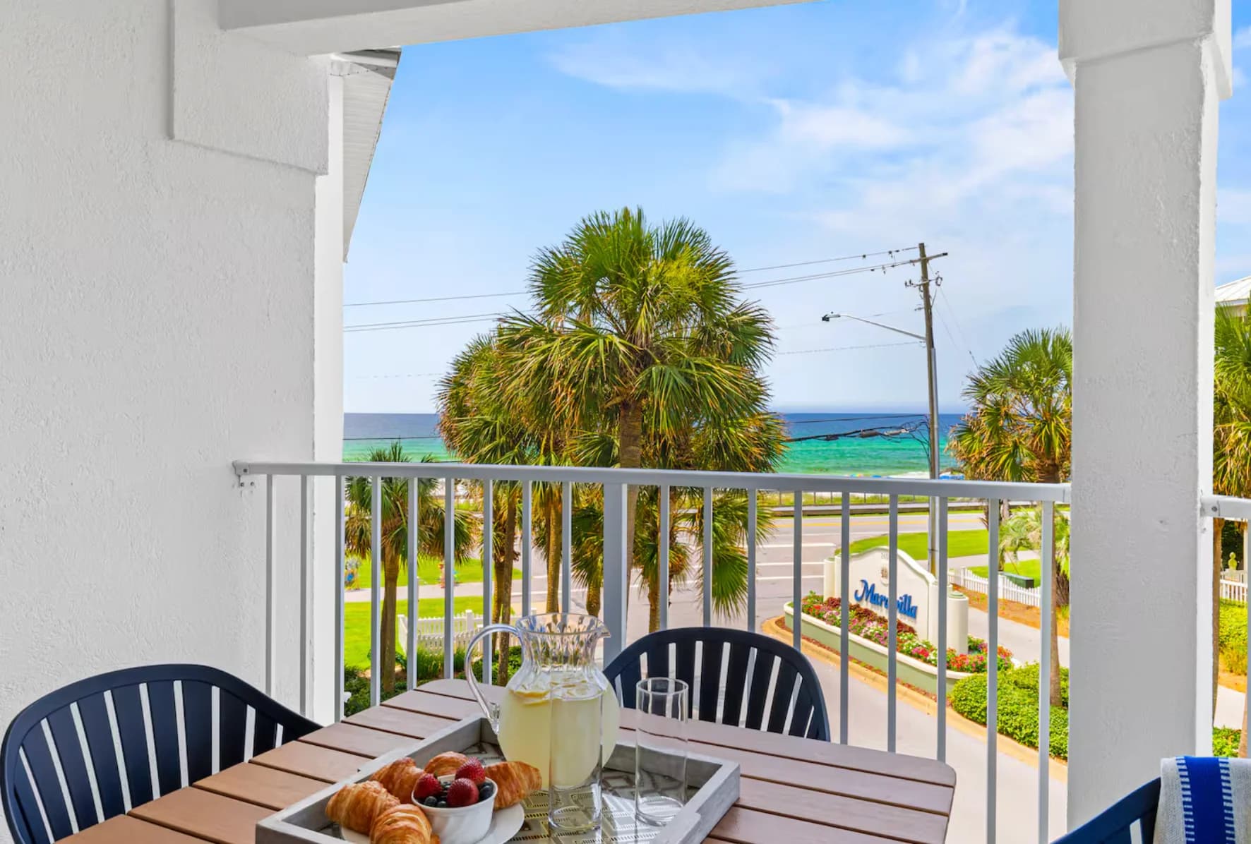 Gorgeous views from the large corner unit balcony!